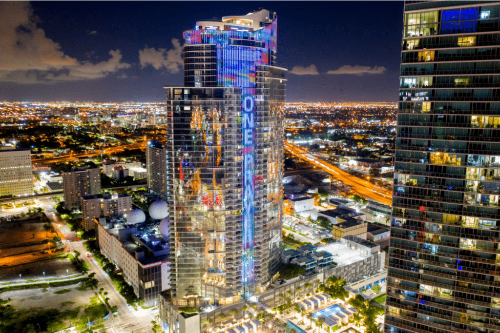 Paramount Miami